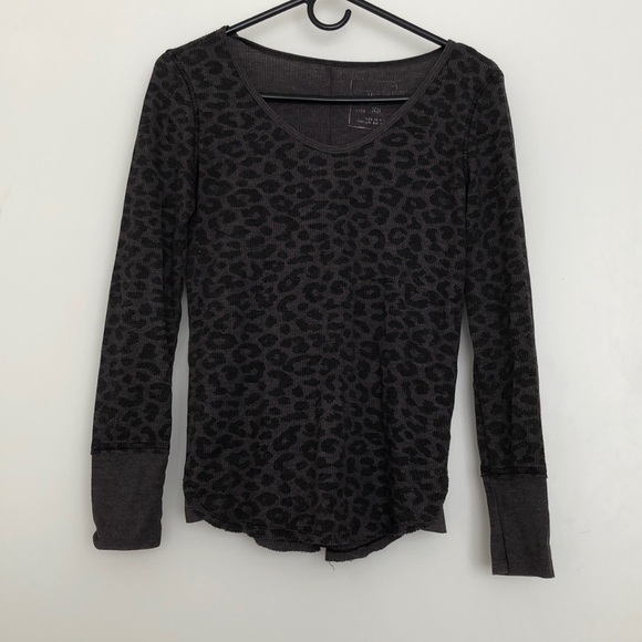 Free People Tops - Free people leopard thermal